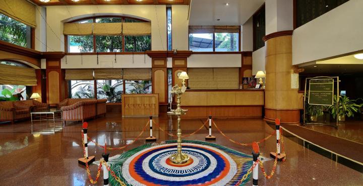 เดอะเพรสซิเดนท์โฮเต็ล Hotel ปูเน่ ภายนอก รูปภาพ